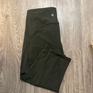 Lululemon Leggings (Size 8)